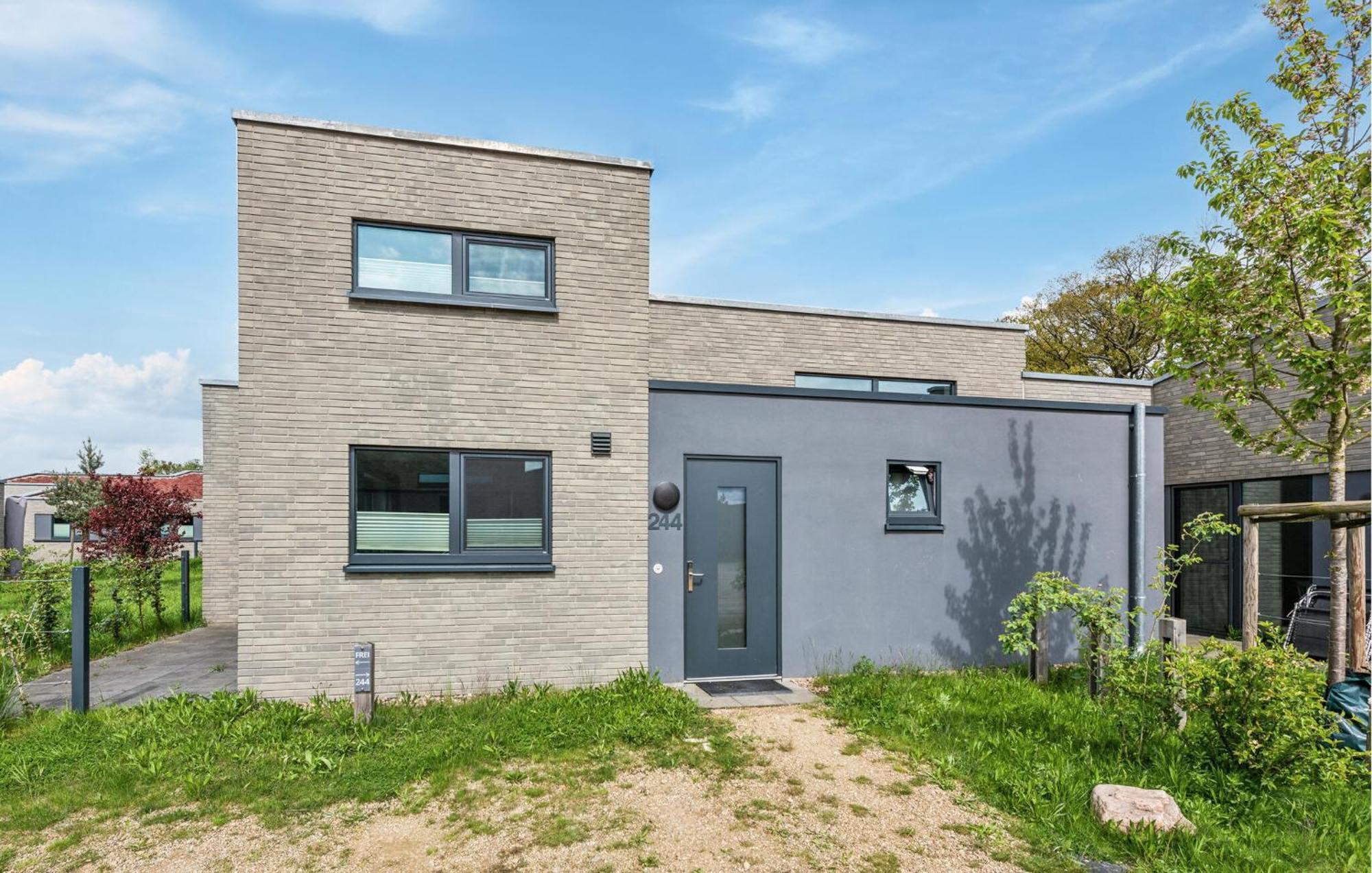 3 Bedroom Stunning Home In Lembruch-Duemmer See Bagian luar foto