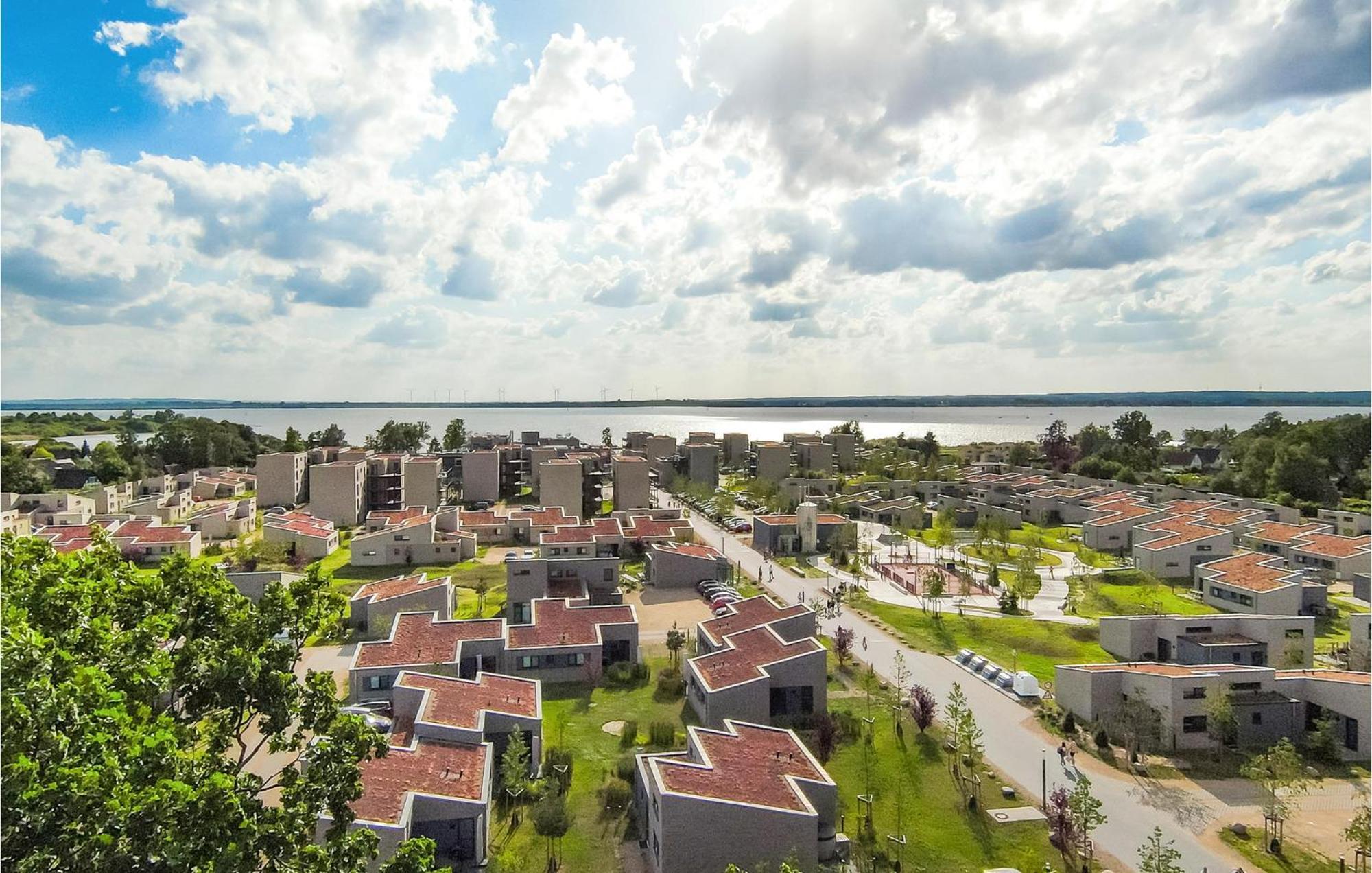 3 Bedroom Stunning Home In Lembruch-Duemmer See Bagian luar foto